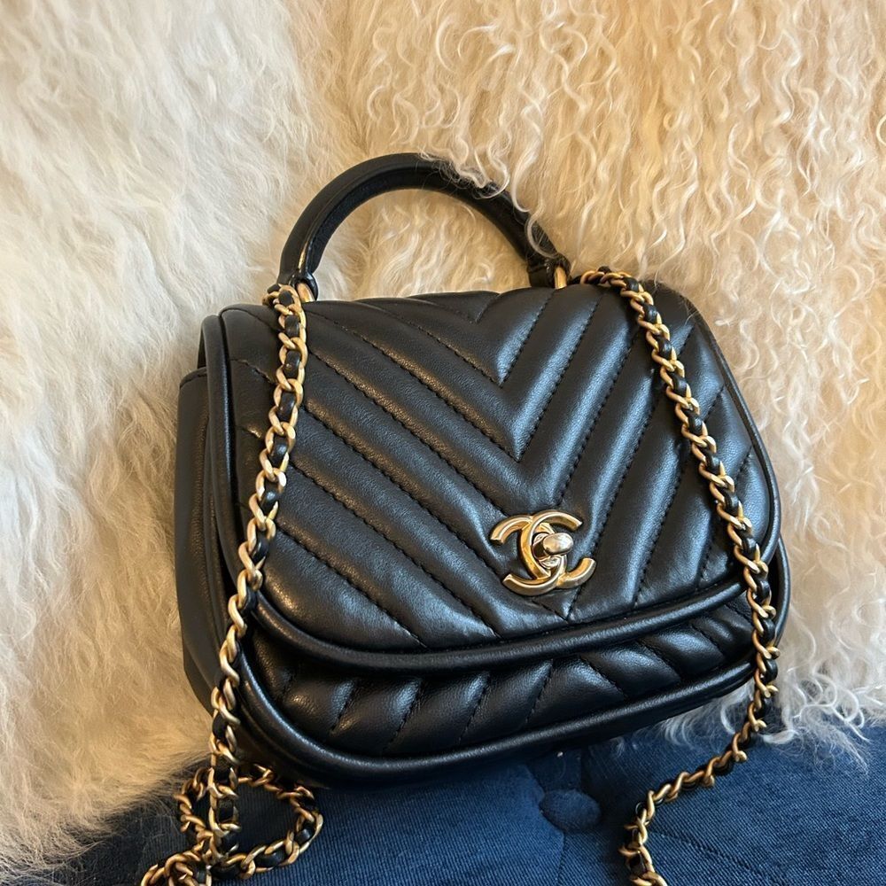Chanel Coco Mark V-Stitch Top Handle Crossbody Chain Shoulder Bag Black